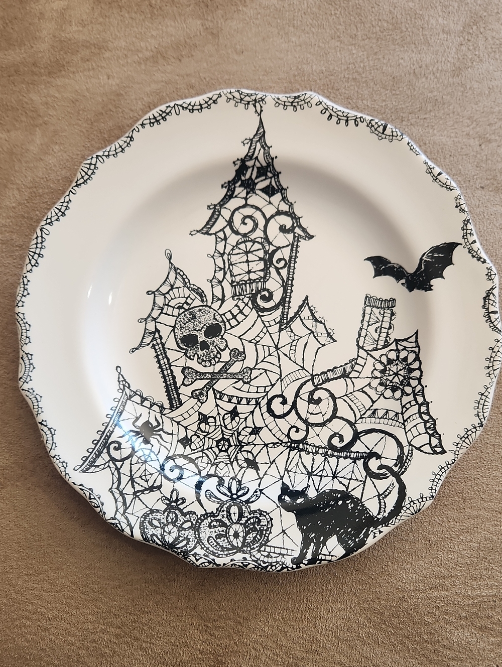 Halloween Spiderweb Haunted House Decorative Plate - White and Black